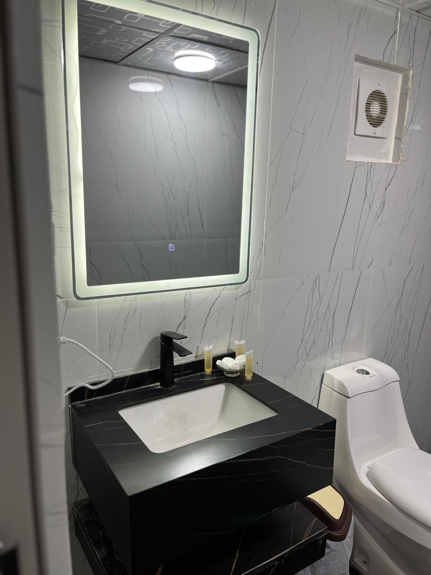 مكان تخييم Tara Rum Luxury Camp 5*