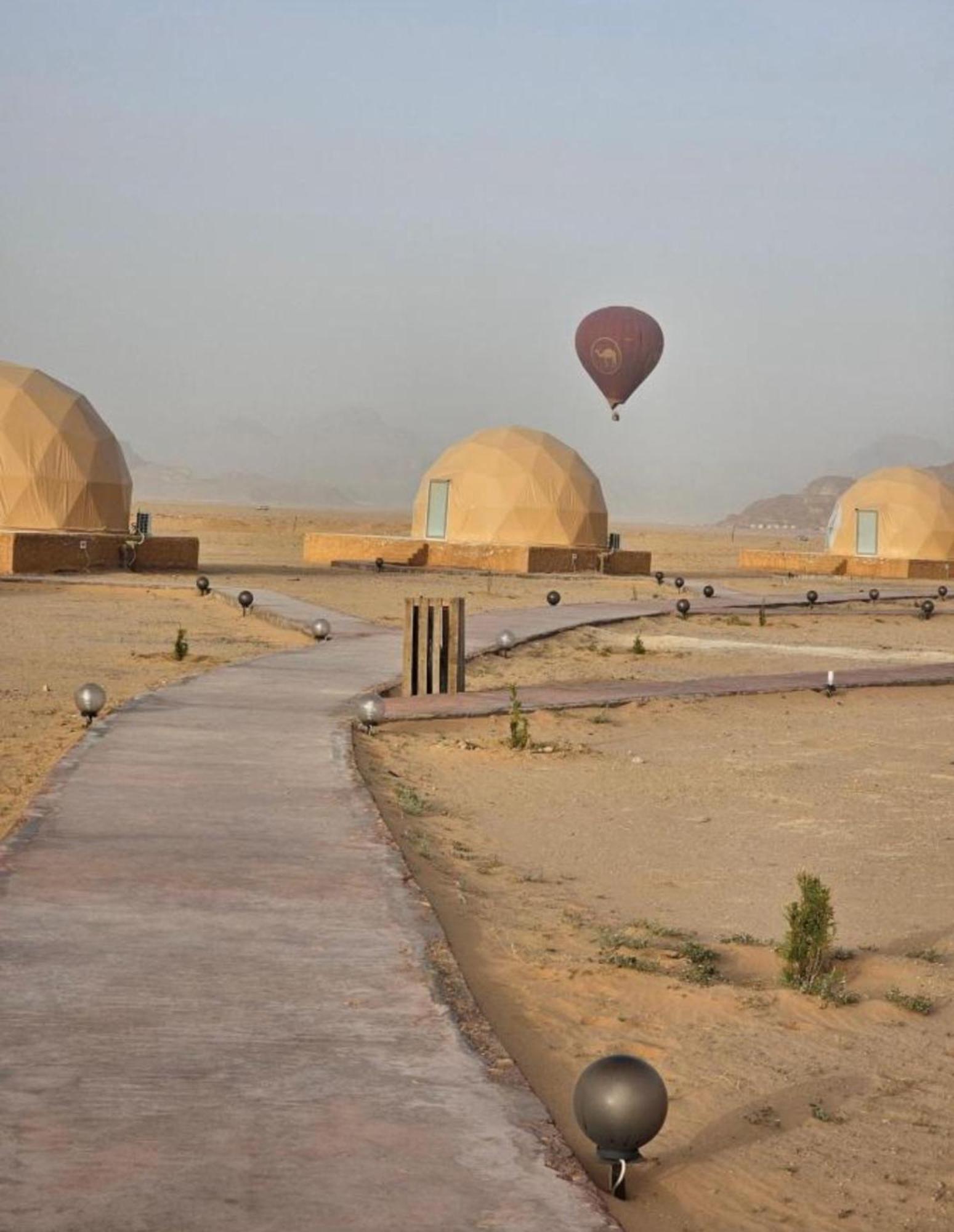 Tara Rum Luxury Camp وادي رم